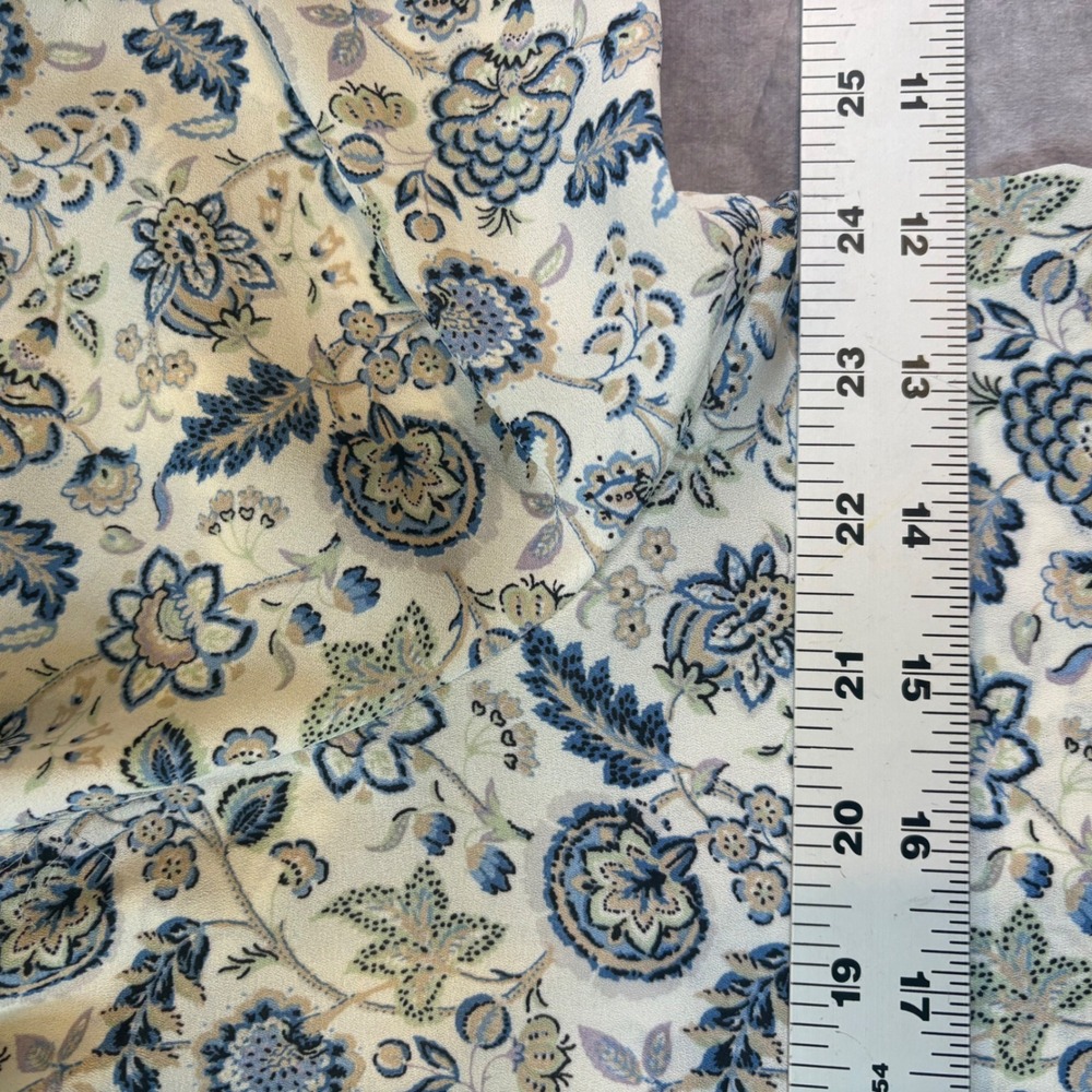 Rose + Olive Womens 1X Floral Pintuck V-Neck 3/4 Sleeve Blouse Cream Blue NWT - Picture 3 of 8